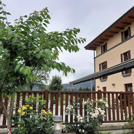 Hotel Santa Ana Arrasate/Mondragon ภายนอก รูปภาพ